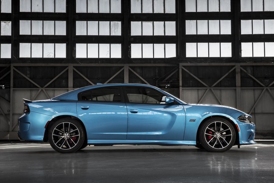  Dodge Charger R/T Scat Pack 2015 года  (фото 4 из 5)